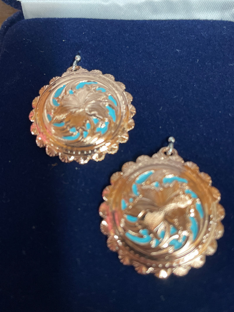 SCALLOPED EDGE CONCHO EARRINGS 