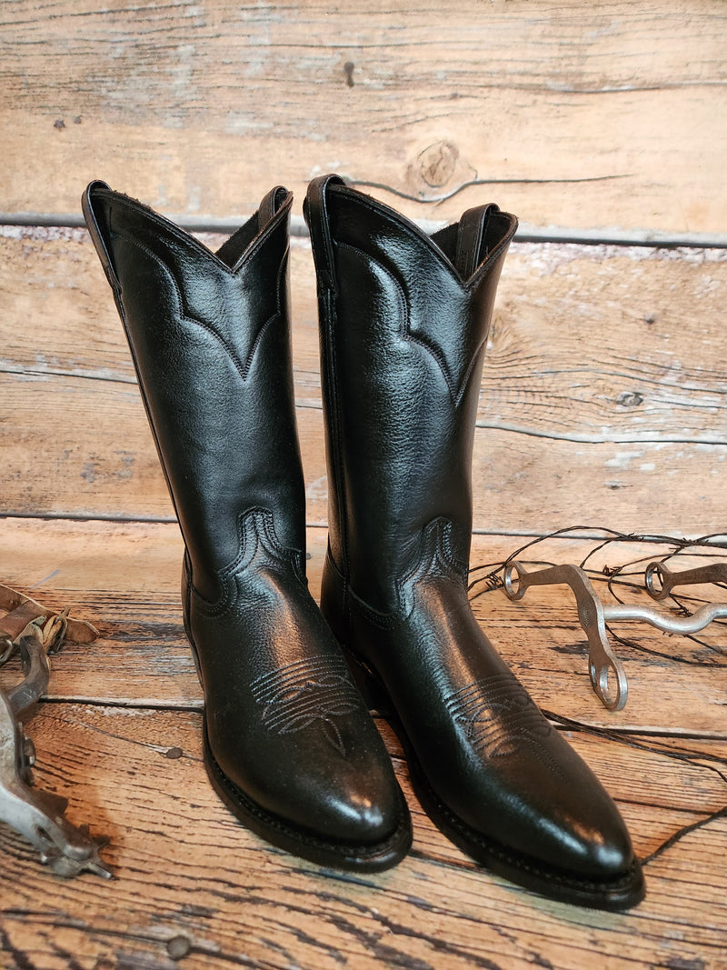 BLACK ROUND TOE BOOT