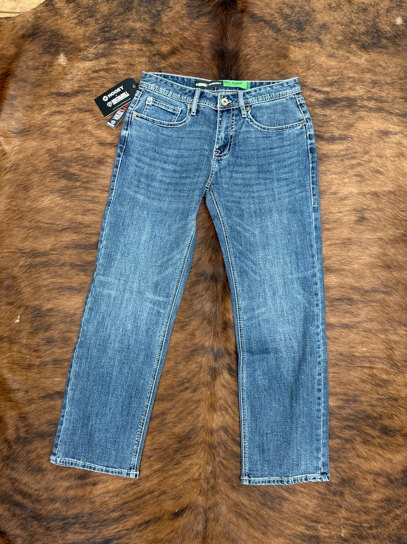 MEDIUM WASH JEAN