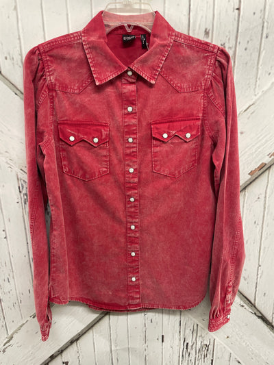 RED LONG SLEEVE SNAP SHIRT