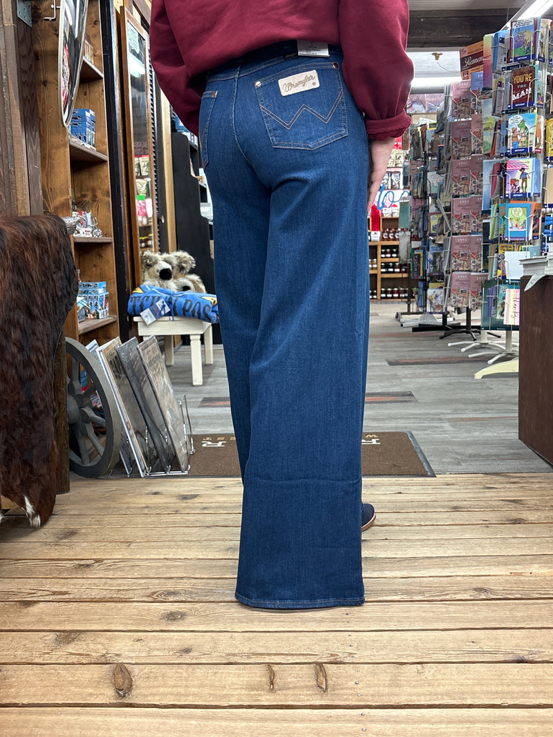 Wrangler Lainey Wilson Cheeky Wide Leg Jeans