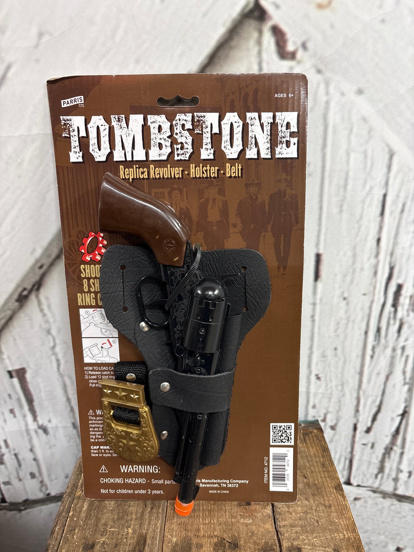 PARRIS TOMBSTONE 8 SHOT CAP GUN W/ HOLSTER – Hitch'n Post