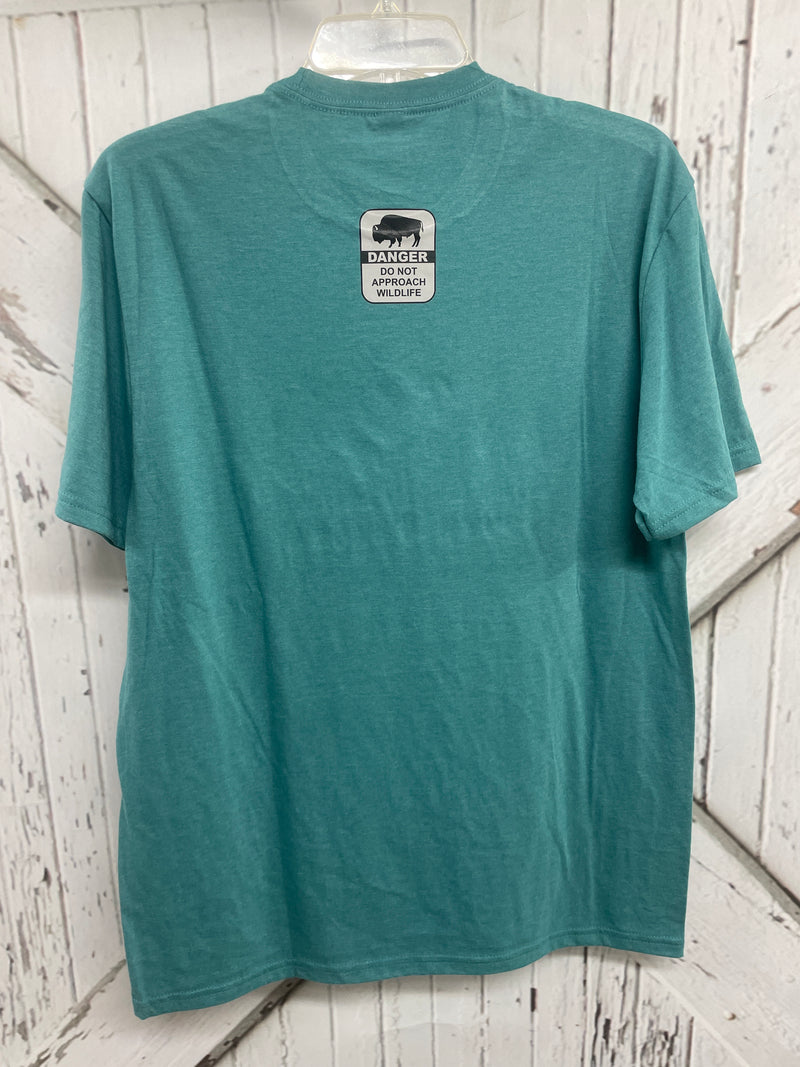 TOSSIN TOURISTS GRAPHIC TEE