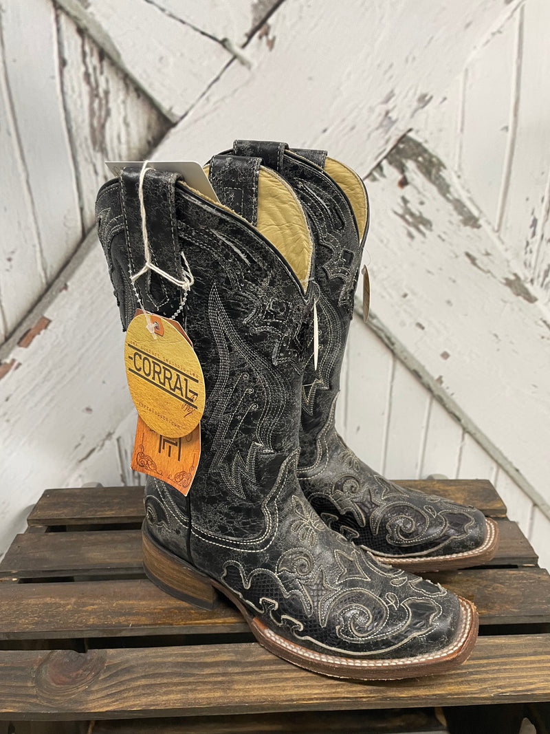 CORRAL LADIES BLACK SNAKE INLAY BOOT