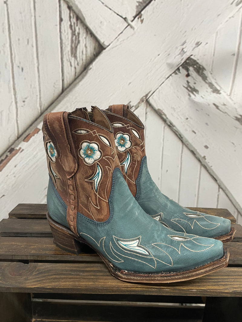 CIRCLE G FLORAL ANKLE BOOT