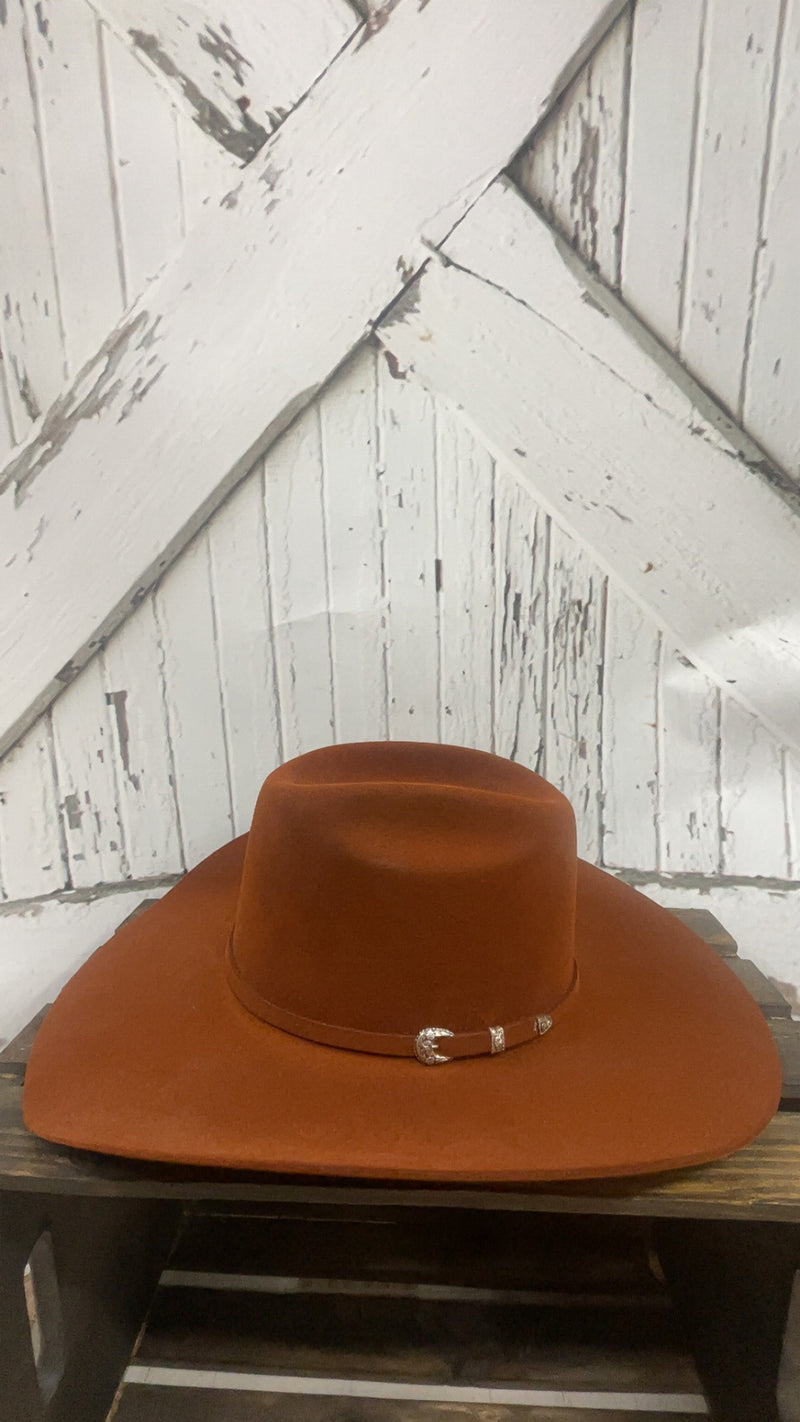  RESITOL’S CODY JOHNSON COLLECTION