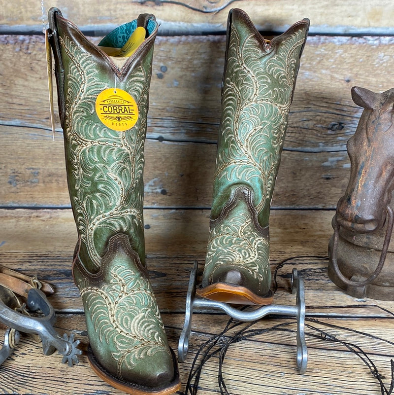 TURQUOISE & BROWN CORRAL BOOTS