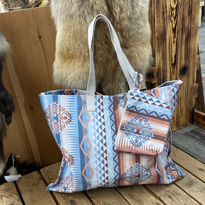 LIGHT AZTEC TOTE BAG