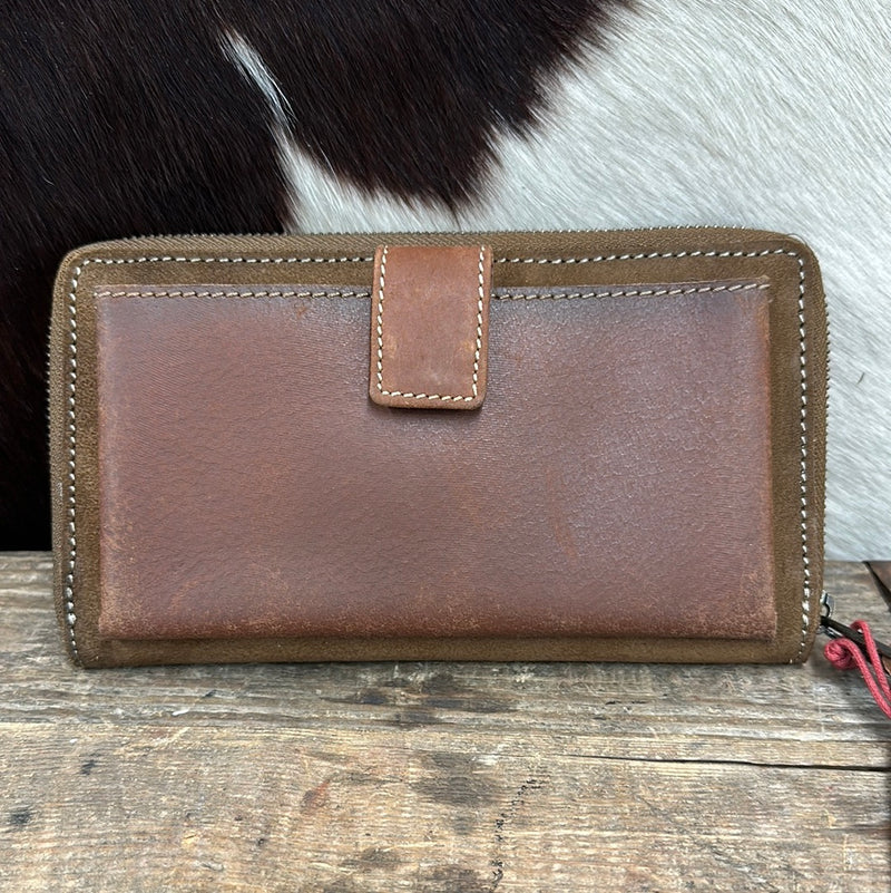 STS COWHIDE SADDLE BENTLEY WALLET