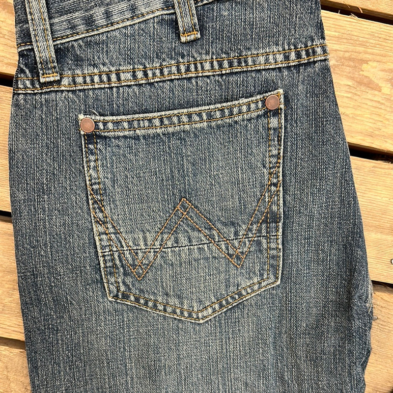 WRANGLER RETRO SLIM FIT JEAN